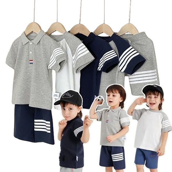 Çocuk Tasarımcı Giysileri Set Bebek giysi Set Sport Giyim Çizgili Tişörtü ve Şort 2 PCS/SETS