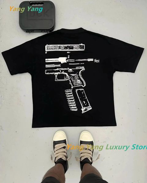 Summer Mens Ultra-Fine Pamuk Tshirt Gotik Kısa Kollu T-Shirt Erkek Harajuku Hip-Hop Eldivenler Grafik Baskılı O-Neck T-Shirts 240305