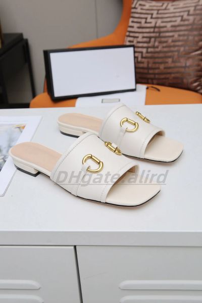 Infradito da donna Pantofole firmate Sandali con scivolo per piscina Scarpe Pantofole estive da spiaggia per esterni Infradito piatte alla moda