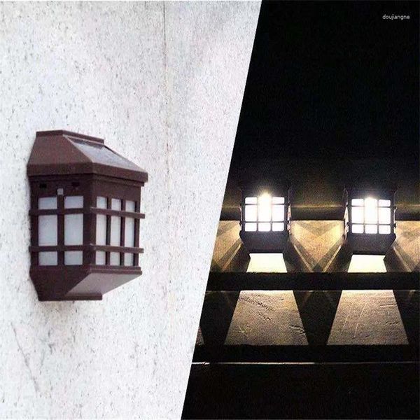 Lâmpada de parede LED Solar Outdoor Pane Light IP65 À Prova D 'Água Pátio Jardim Villa Cerca Escadas Decoração Paisagem