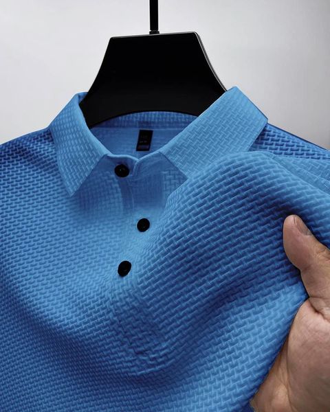T-shirt a maniche corte in seta ghiaccio a rete di fascia alta transfrontaliera da uomo colletto della camicia estiva tinta unita nuova polo pattinaggio 240305