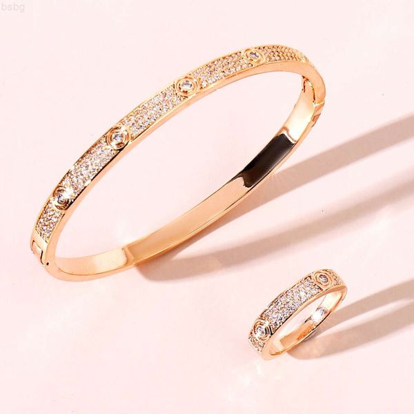 Heißer Verkauf Vintage Mode Schmuck Probe Kreis Großen Zirkon Schmuck Set für Frauen Gold Silber Ring Armband Set