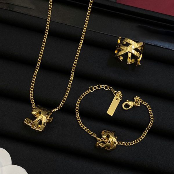 Frauen Designer Ring Halskette Armband Messing Hohl Y Brief Anhänger Luxus Mode Schmuck Ohne Box