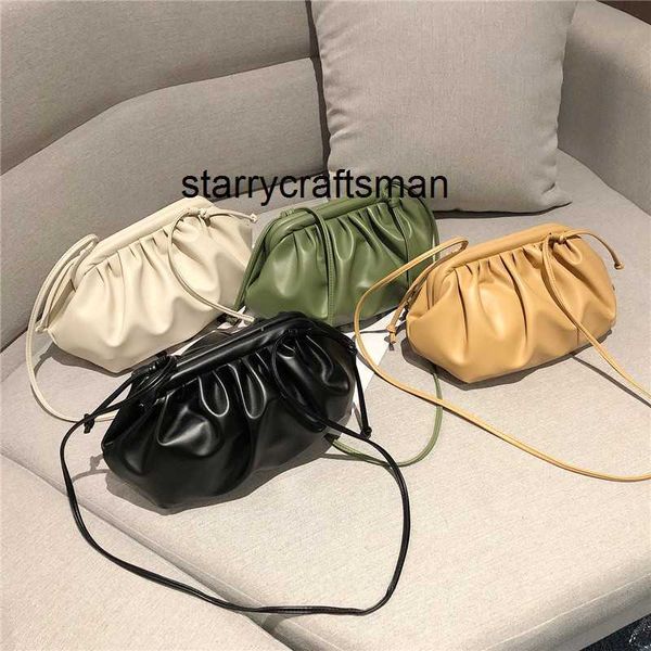 Italien Beutel Hangbag Botteg Venet L Net Rot Kleine Tasche Neue Mode Koreanische Version Vielseitige Messenger Bag Ausländischen Stil Einzelne Schulter Tasche Einfache Mode Cloud Tasche