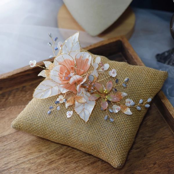 Wunderschöne handgefertigte Haarspangen aus Kunstharz mit Blumen, Kopfbedeckung, Schmuck, Hochzeit, Haarschmuck 240306