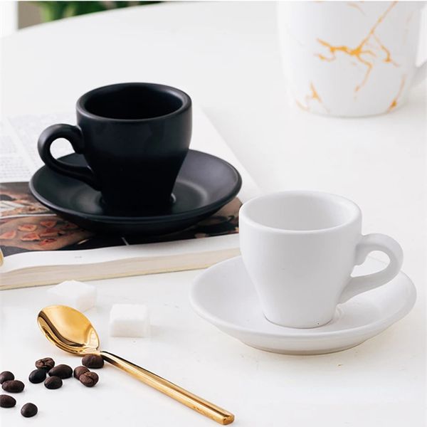 Черная кружка для эспрессо, 80 мл, профессиональная кофейная чашка из костяного фарфора, набор тарелок, итальянский стакан для латте, чая с молоком, капля 240301