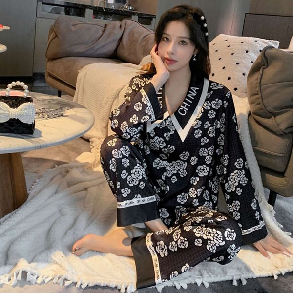 Pijama de seda gelo e neve feminino boneca decote cardigan manga comprida calças compridas nicho personalidade camélia flores high-end simulação seda roupas para casa