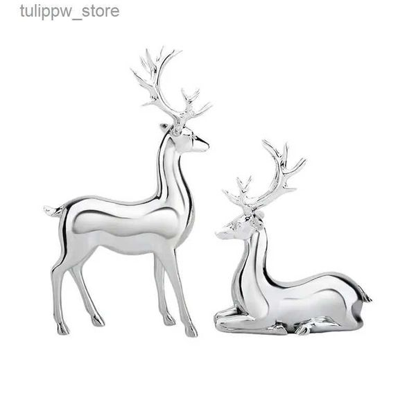 Oggetti decorativi Figurine Cervo in argento Decorazioni natalizie 2 pezzi Statua di renna in argento elettrolitico Pezzo artigianale per la decorazione domestica Tavolo centrale natalizio