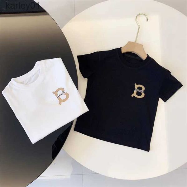 T-shirt Estate Abbigliamento per bambini Designer Neonati Bambini Maglie a manica corta Neonati maschi Camicie di lusso Ragazze Magliette di marca di moda Bambini Lettera Abiti stampati 240306