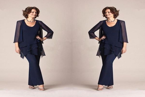 Escuro Navy Chiffon Três Peças Mãe da Noiva Calça Ternos Jaquetas Calças 34 Mangas Compridas Festa de Casamento Vestidos de Noivo de Noite 1684913