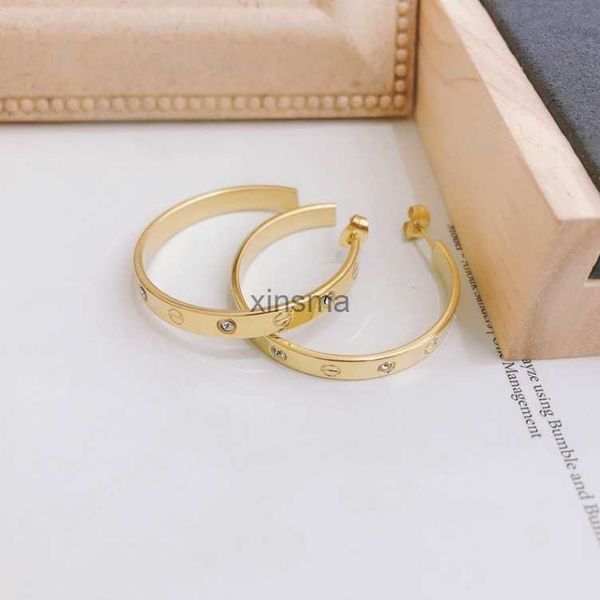 Orecchini a bottone dal design popolare Orecchini a bottone Amanti Amore Orecchini con diamanti Cerchio di moda Gioielli per orecchie Regalo premium Orecchini regalo di marca placcati oro 18k 240306