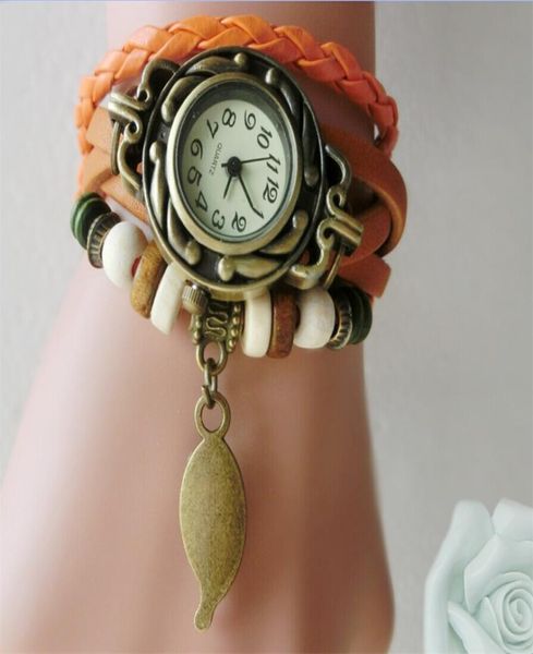 Retro Quarz Armbänder Uhren Blatt Anhänger PU Lederband Kleid Handgelenk Armreif Vintage Weave Wrap Armbanduhr Frauen Mädchen Stricken Wat1638762