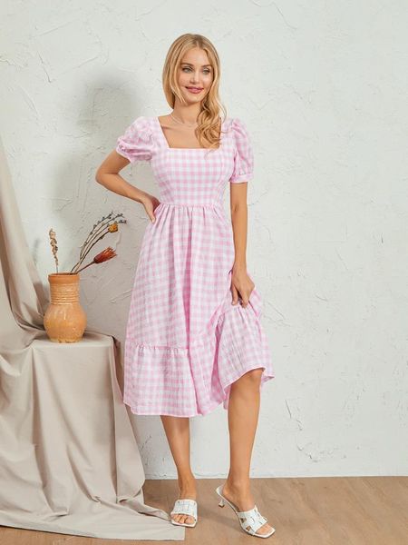 Lässige Kleider Damen Sommer kariertes Midikleid, quadratischer Ausschnitt, Rüschen, kurze Puffärmel, A-Linie, fließender Swing, Rosa