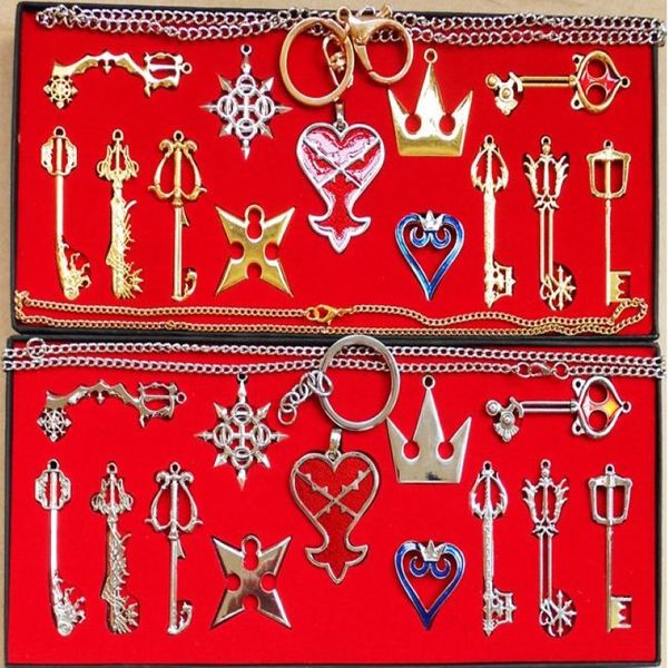 2 Stili 13 pezzi / set Kingdom Hearts Collana Cosplay Sora Portachiavi Keyblade Figura in metallo Pendenti giocattolo Portachiavi 293n