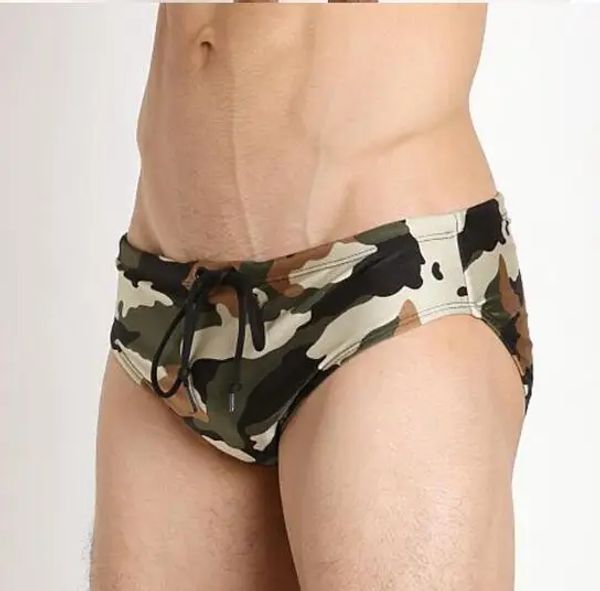 Separa il costume da bagno da uomo con spedizione gratuita Effettua su ordinazione BOYTHOR plussize Camouflage sexy Il costume da bagno fitness per il surf in acqua