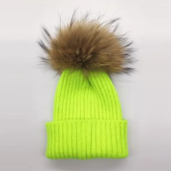 Berets Winter Frauen Echt Waschbären Pelz Pom Gestrickte Mützen Grün Erwachsene Dame Wolle Ski Skullies Kappe Hut Gorros