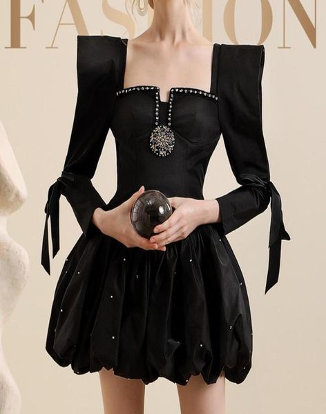 Sexy rückenfreies schwarzes Puffkleid mit Perlen, kurzes Hochzeitskleid, Perlenknospenrock, Abschlussball, Party, Braut, Puffy, atemberaubende Kleidung5139924