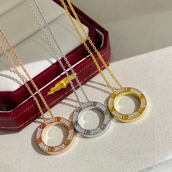 Designer jóias ouro e diamante amor colar círculo pingente luxo clássico para mulheres longa cadeia titânio prata ouro pated com caixa