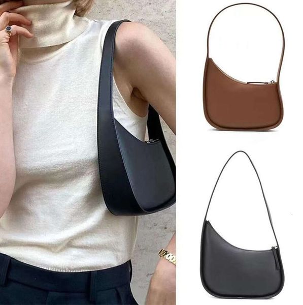 The Row Half Moon Bags aus glattem Leder für Damen mit flachem Schultergurt und gebogenem Reißverschluss, Clutch-Tasche, Unterarm-Geldbörse mit Suded-Futter