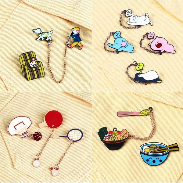 Broches 2-4 Pçs/set Cadeia Esmalte Pins Bonito Animal Bola Mão-Puxado Macarrão Mulheres Homens Roupas Lapela Pin Emblemas Jóias Presente