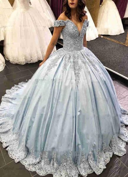 Luxo longo quinceanera vestidos 2019 inchado vestido de baile querida boné manga doce 16 frisado azul claro 15 anos quinceanera dress8103304