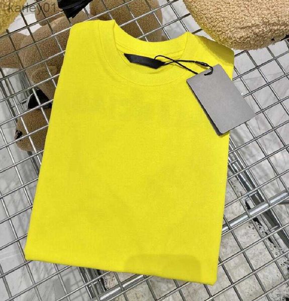 T-shirt Giallo bambini Primavera estate T-shirt high-end ricamo Lettere Modello magliette ragazzi e ragazze T-shirt per bambini taglia larga 100-140 cm 240306