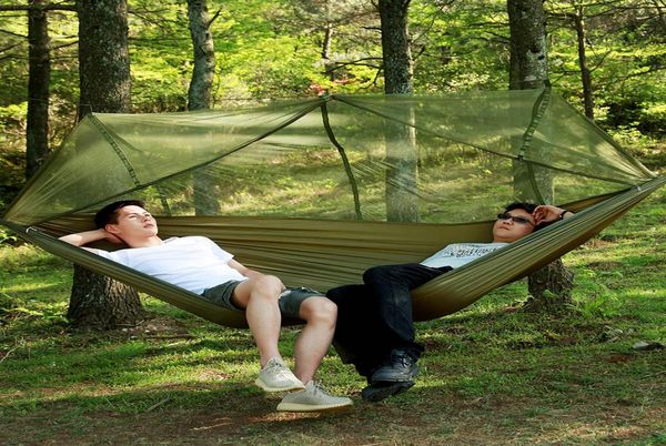 12 Personen Outdoor-Camping-Hängematte zum Aufhängen, entspannendes Schlafbett mit Moskitonetz, Camping-Hängemattengurt, Armeegrün, Schlafbett9356506