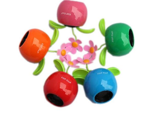 Nuovo arrivo ad energia solare Flip Flap Flower Cool Car Dancing Toys Intero M1137077117