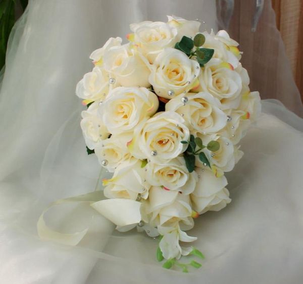 Fildişi şelale düğün çiçekleri basamaklı gelin buketleri yapay inciler pembe güller el yapımı broş düğün aksesuarları de mari3228157