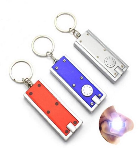 200pcs LED Camping Keyring Flash Light Torch Keychain Chain Chain Chain Outdoor LED Chain Flachada Criativa Promocional 4515219