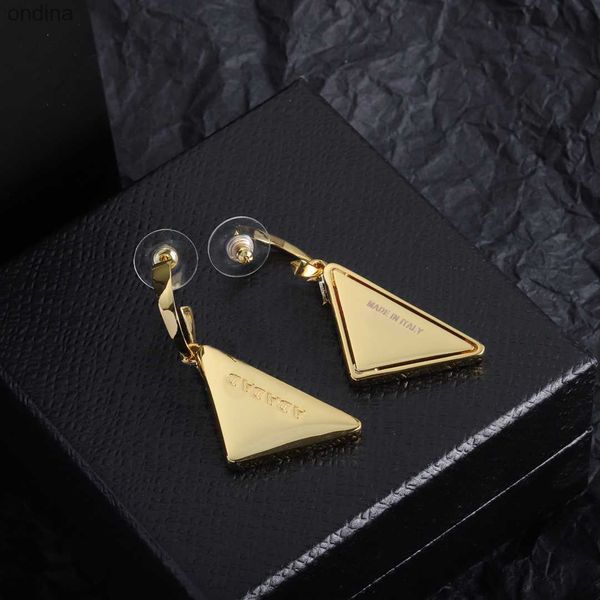 Stud Stud Designer Brincos de Ouro Stud para Mulheres Triângulo Brincos Jóias Moda Triangular Ear Studs Mulher Hoop Brincos P Brinco Amor Presente 2305261D 2024 240306