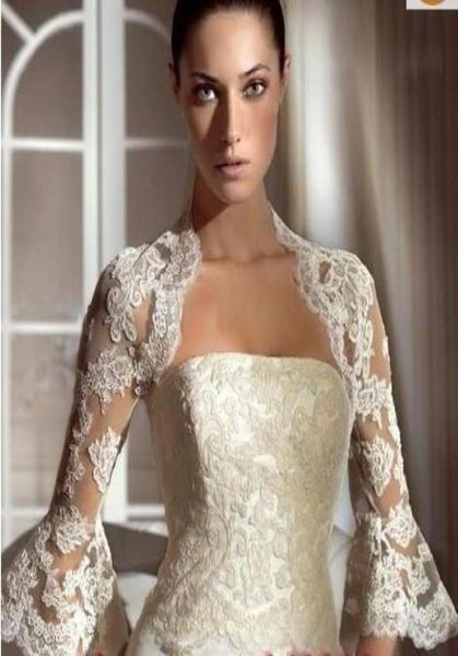 2015 Giacche da sposa con mezze maniche Accessori da sposa economici Stole da sposa con applicazioni Bolero da sposa su misura con Flare1911135