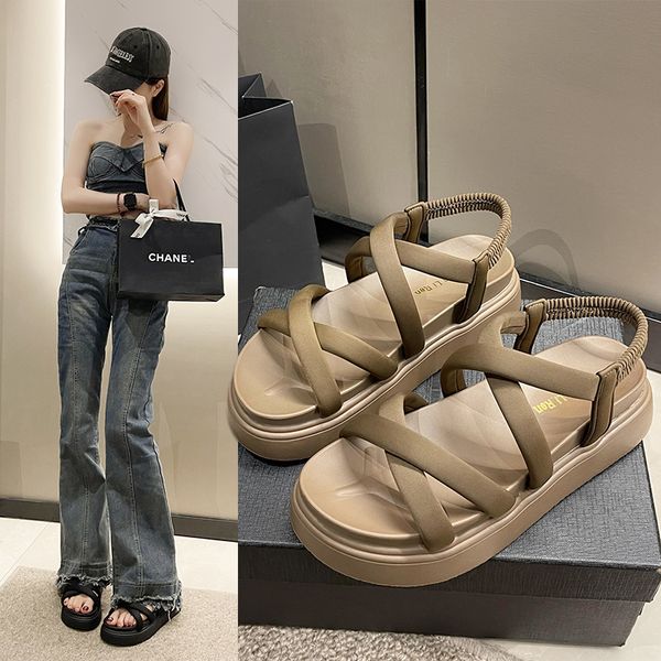 2025 Sandalen und Hausschuhe für Damen.Sommerschuhe SNEAKERS DAMEN Green Plum Dunkelgrün Wassermelone Königsblau Dark Khaki Camel Deep Blue 2024