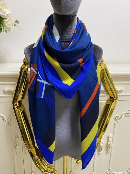 Женский квадратный шарф, шаль хорошего качества, 30% шелк, 70% кашемир, материал Теплые шарфы, размер рисунка с принтом 130-130 см303j
