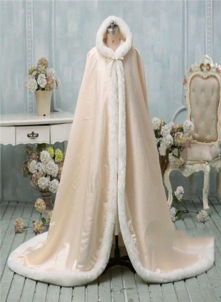 Caldo mantello da sposa avvolge mantello da sposa invernale su misura mantello con cappuccio con bordo in pelliccia avvolge da sposa corto giacca invernale cappotto per Br9297086