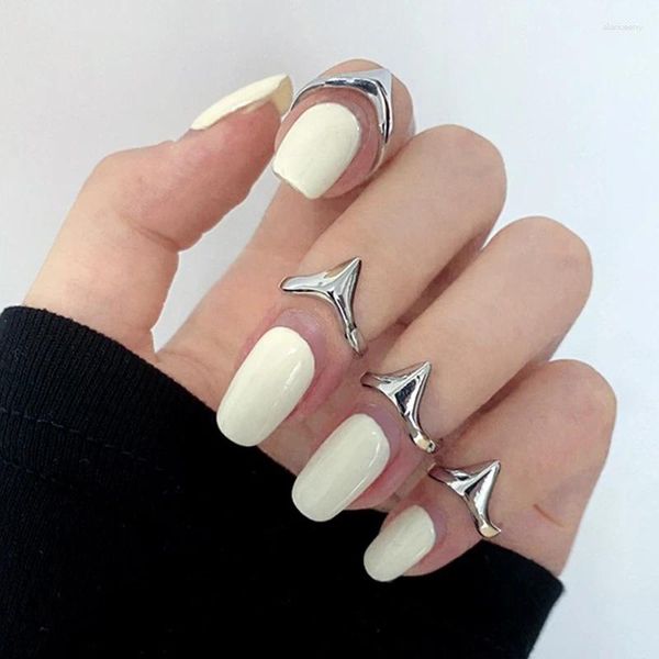 Cluster Ringe 4 stücke Metall Schwanz Ring Einfache Persönlichkeit Coole Messerkante Öffnung Fingerspitze Für Männer Frauen Mode Gothic party Schmuck Ins