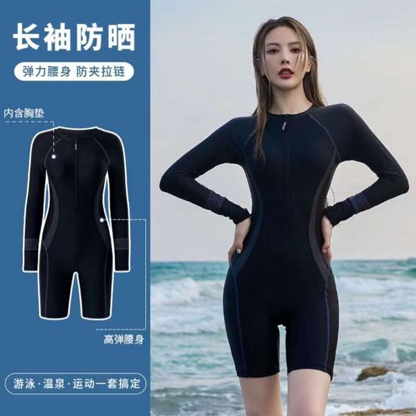 Costume da bagno da donna 2024 Nuovo costume da bagno intero a maniche lunghe da corsa conservatore Super sexy Surf Hot Spring Ammollo dimagrante e costume da bagno che copre la carne