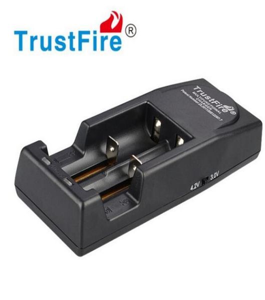 Caricabatterie Smart Trustfire TR001 Caricabatterie intelligenti 18650 per batterie 18650 26650 18350 Vs Trust fire TR002 006 Nitecor3977992