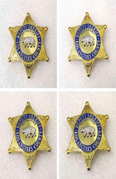 1 pz US Los Angeles County Detective Badge Movie Cosplay Prop Pin Spilla Camicia Risvolto Decor Donna Uomo Halloween Gift1195977