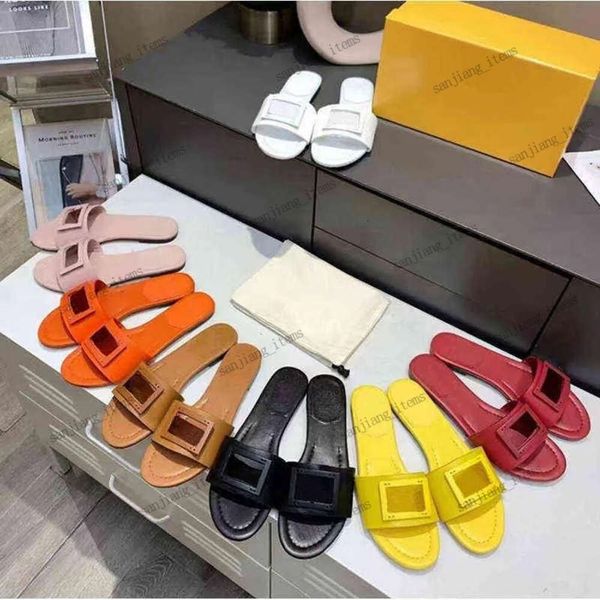 Mulheres Baguettes Sandálias de marca Chinelos Cowskin Couro Moda Verão Conforto Praia Flats Plataforma Prata Slides Sherpa Pele Encaracolada Teddy Mules Flip Flops