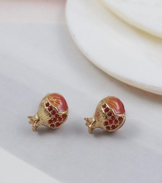 Stullo carino orecchini da frutto adorabile per donne vintage rosso melograno EAR JewleryStud4509951