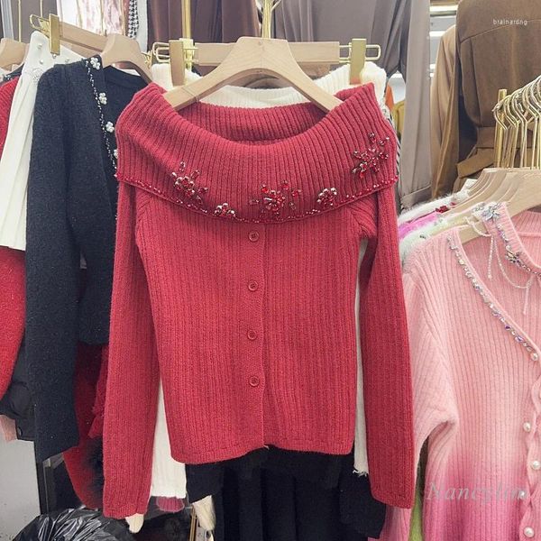 Malhas femininas outono inverno festival camisola vermelha mulher bonito mais jovem strass fora do pescoço único breasted figura lisonjeiro malha cardigan