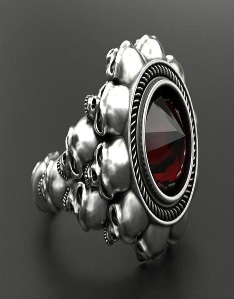Alyans Moda Vintage Gümüş Renk Paslanmaz Çelik Kafatası Biker Yüzüğü Erkek Kırmızı Beyaz Rhinestone Kadınlar Boho Jewelry6436086