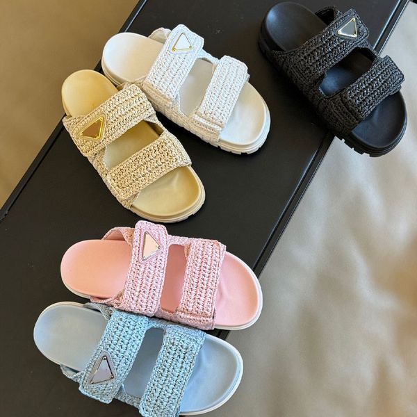 Tasarımcı Straw Sandalet Yaz Kadın Strap Tığ işi Sandalet Platformu Kama Saman Düz Terlik Yaz Düz Konforlu Mule Beach Sandal İki Kayış 35-41