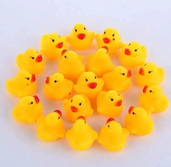 FEVERAÇÃO Favor de banheira de moda Toy pato pato bebê pequeno pato pato mini patos de borracha amarela Crianças de natação praia presente 2024