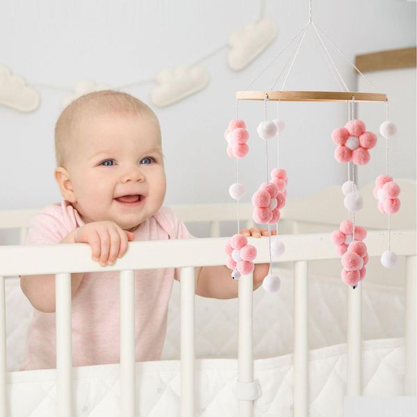 Mobiles # Mobiles Sile Teethers para cama de bebê chocalho 0 12 meses com padrão geométrico bonito brinquedos de madeira nascidos material 230919 drop entregar dhgyg