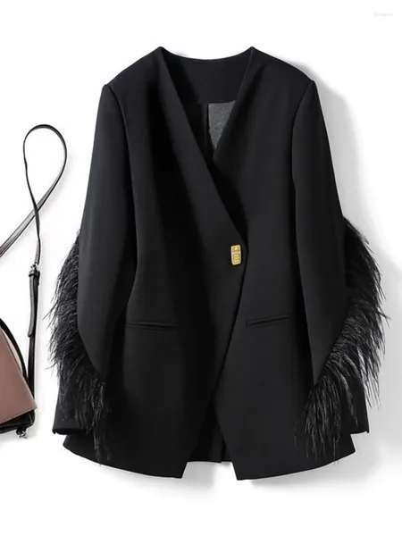 Frauenanzüge Frau Vintage V-Kriech Feder Feder Quaste Nähen Blazer Coat Schwarzer Anzug Jacke weibliche Langarm-Fell-Oberbekleidung