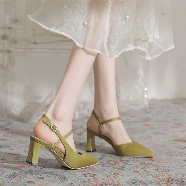 Modaya Baotou Sandallar Kadın Yaz Sandal Kadınlar Crossover Sivri Başlıca Single Ayakkabı Fransız Tarzı Kalın Topuklu Kara Yüksek 240228