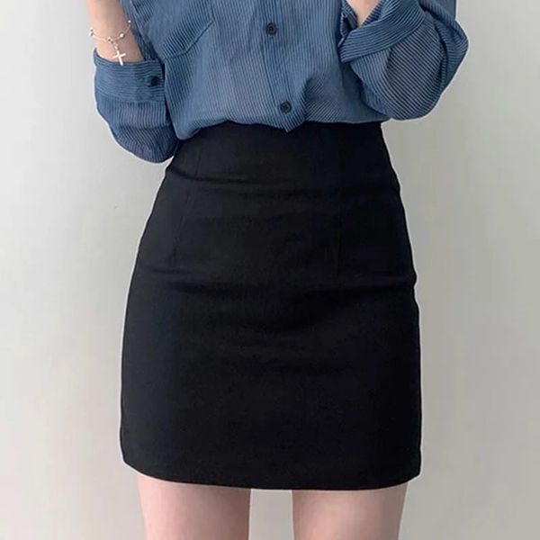 Короткие юбки с запахом для женщин Формальная черная офисная мини-узкая женская юбка с высокой талией Премиум стильная шикарная и элегантная одежда Y2k 240307