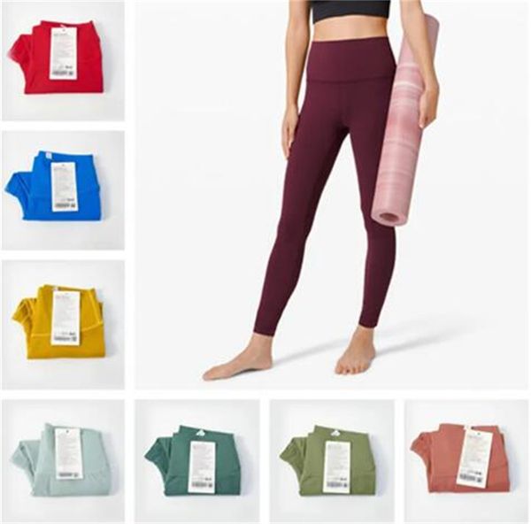 Ll 2023 yoga lu allineare leggings donne pantaloncini coltivati pavone outfit lady sports ladies pa esercizio fisico indossare ragazze che corrono leggings in palestra slim fit allinea